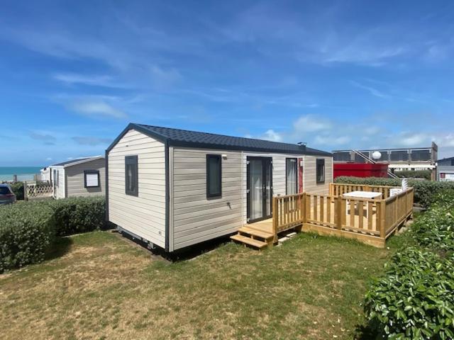 Gouville-sur-Mer Chalet Bord De Mer מראה חיצוני תמונה